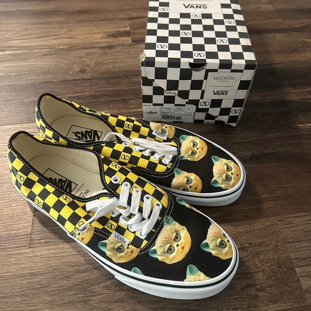 Valentino Garavani x Vans Low Top Sneakers